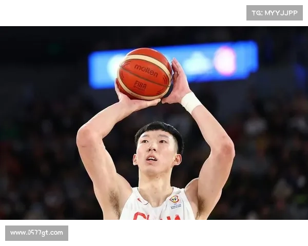 周琦回归助力新疆男篮整体实力提升球队焕发新赛季竞争活力